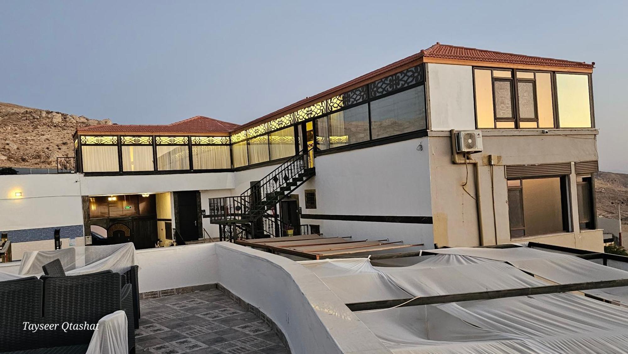 Al Namteh Lodge Abil 外观 照片