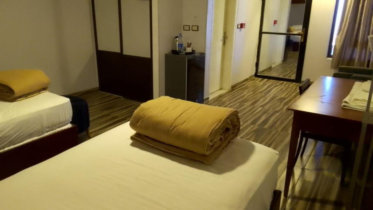 Al Namteh Lodge Abil 外观 照片