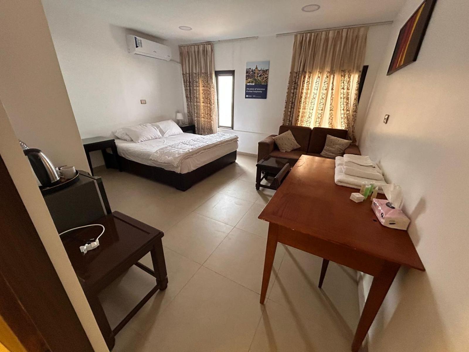 Al Namteh Lodge Abil 外观 照片